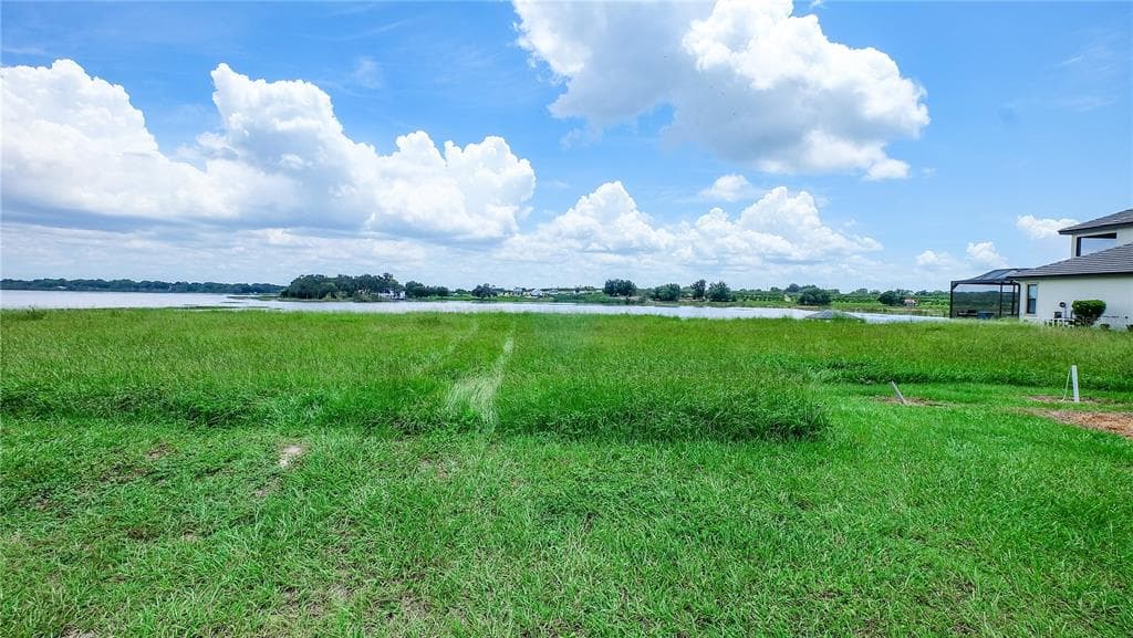 176 CALADIUM AVENUE LAKE ALFRED, FL 33850