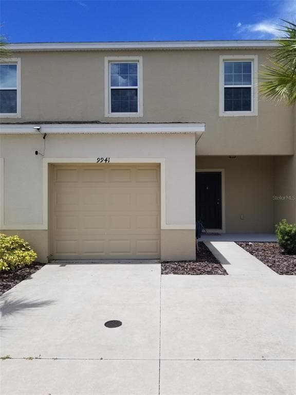 9941 HOUND CHASE DRIVE GIBSONTON, FL 33534