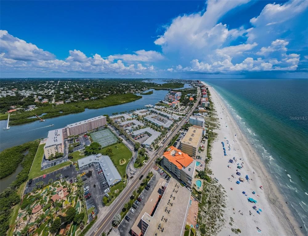 19417 GULF BOULEVARD UNIT D-210 INDIAN SHORES, FL 33785