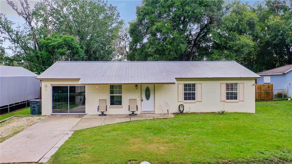 2315 S SANDBURG POINT HOMOSASSA, FL 34448