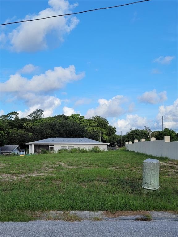 Lot 1 TAYLOR COURT NEW PORT RICHEY, FL 34652