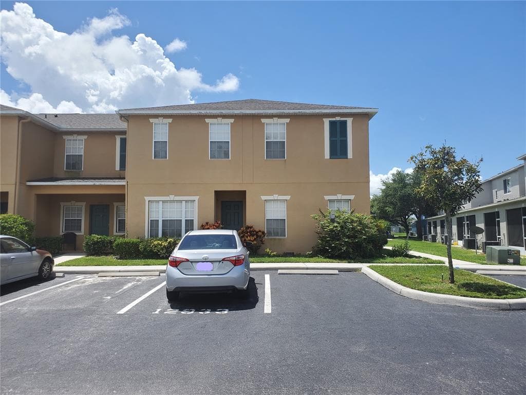 12933 KINGS CROSSING DRIVE GIBSONTON, FL 33534