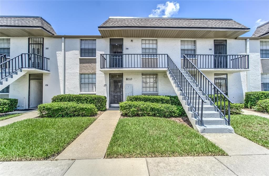 810 OAKGROVE DRIVE UNIT 286 BRANDON, FL 33510