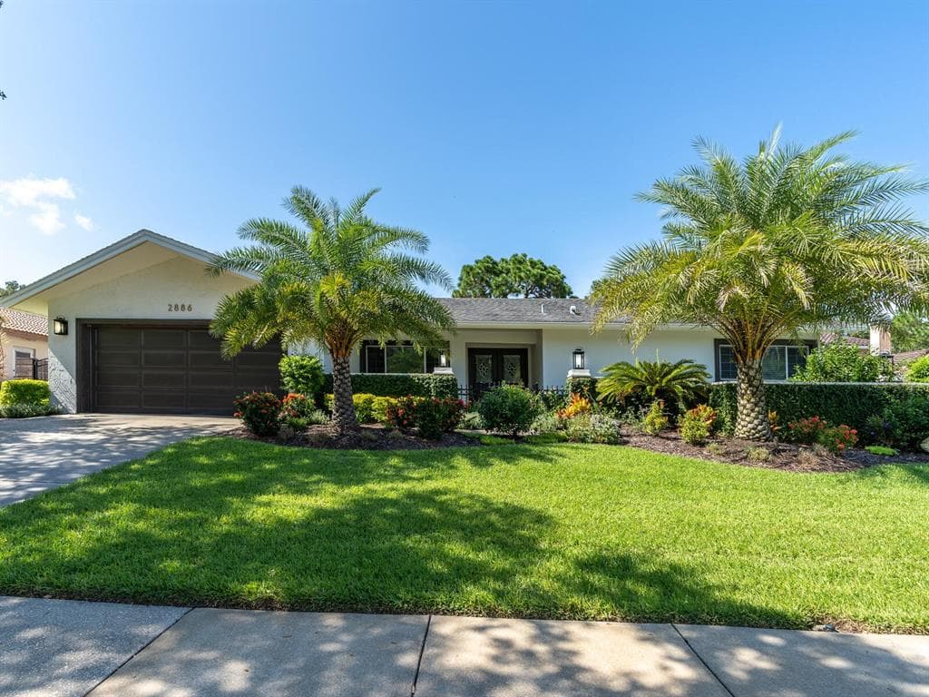 2886 WILDWOOD DRIVE
