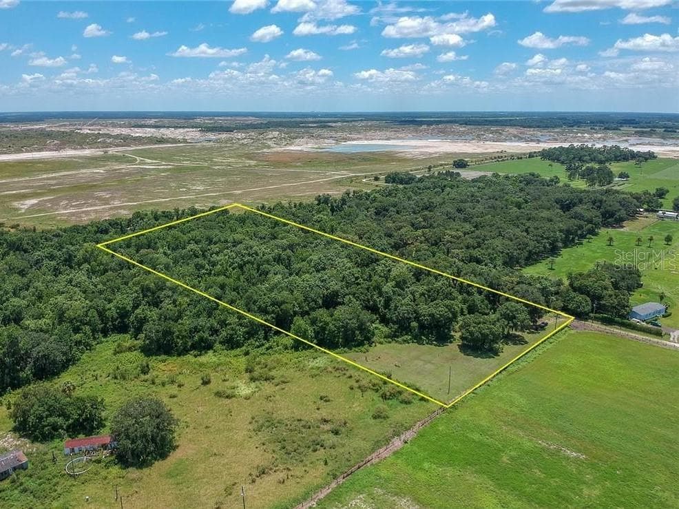 15016 RAINSHADOW STREET LITHIA, FL 33547