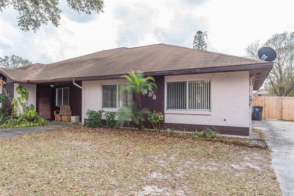 3433 LAUREL DALE DRIVE TAMPA, FL 33618