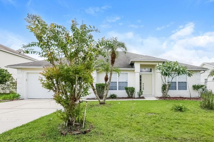 634 BASINGSTOKE COURT KISSIMMEE, FL 34758