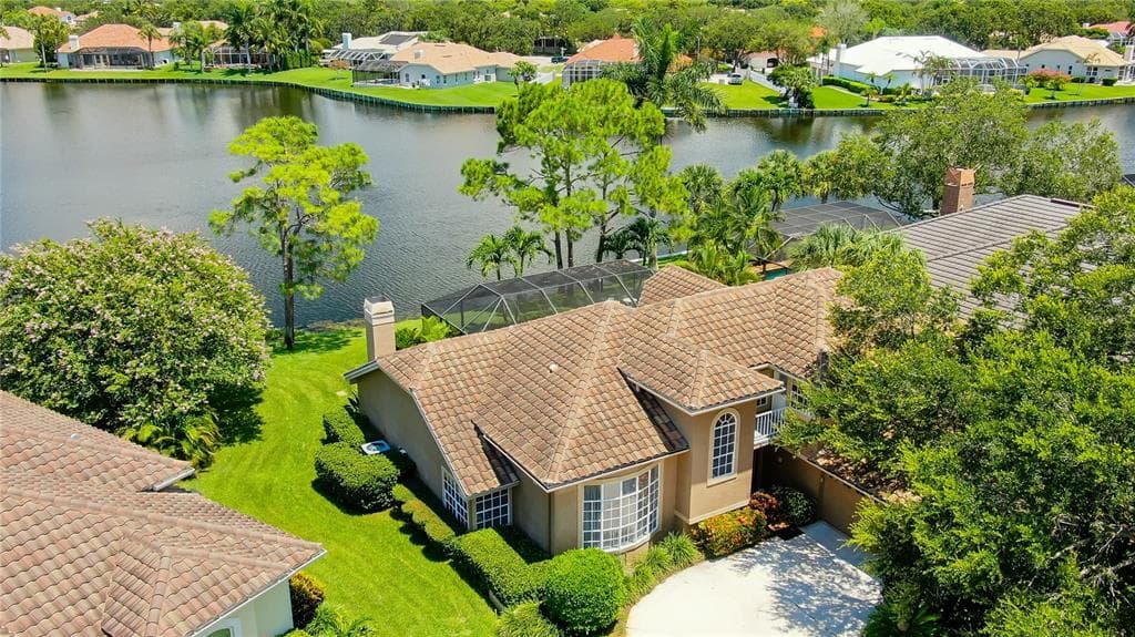 4731 COCONUT PALM CIRCLE NE ST PETERSBURG, FL 33703