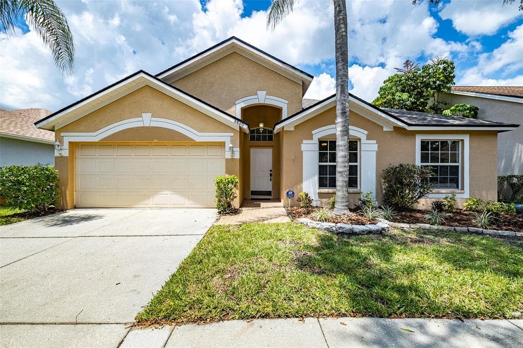8820 CYPRESS HAMMOCK DRIVE TAMPA, FL 33614