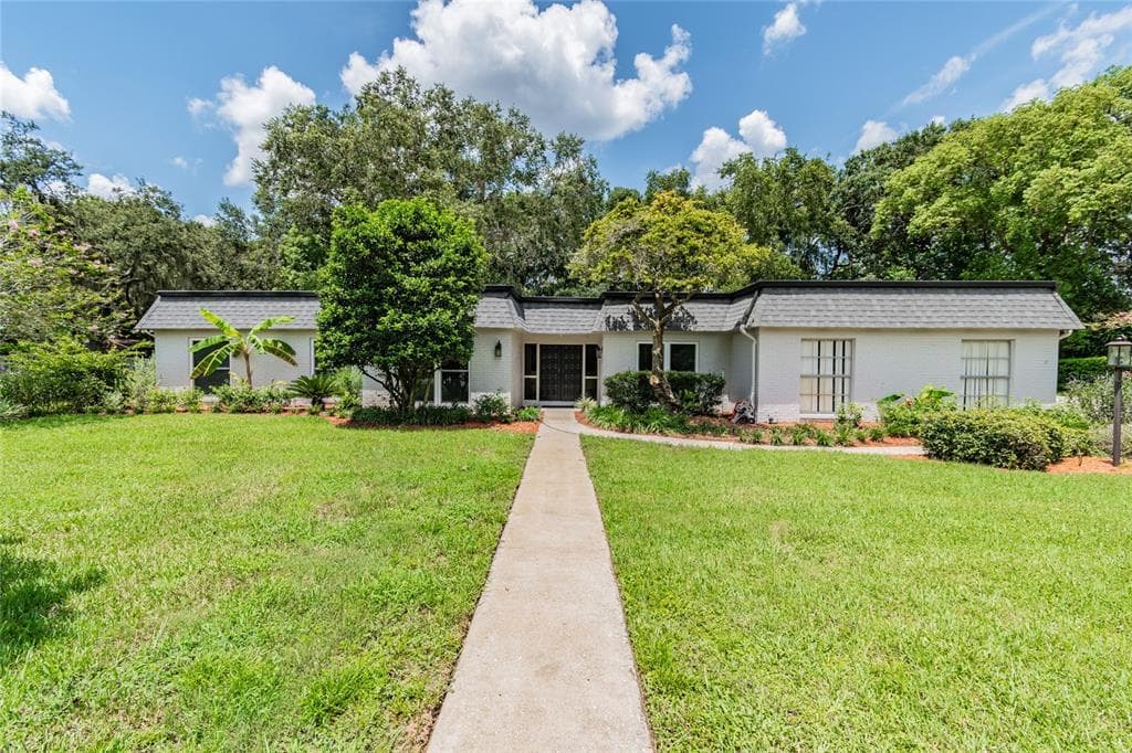 1207 TERRA MAR DRIVE TAMPA, FL 33613