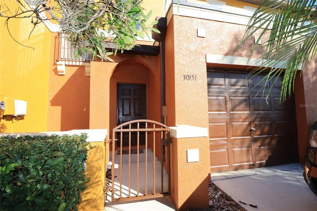 30151 GOODWICK WAY WESLEY CHAPEL, FL 33543