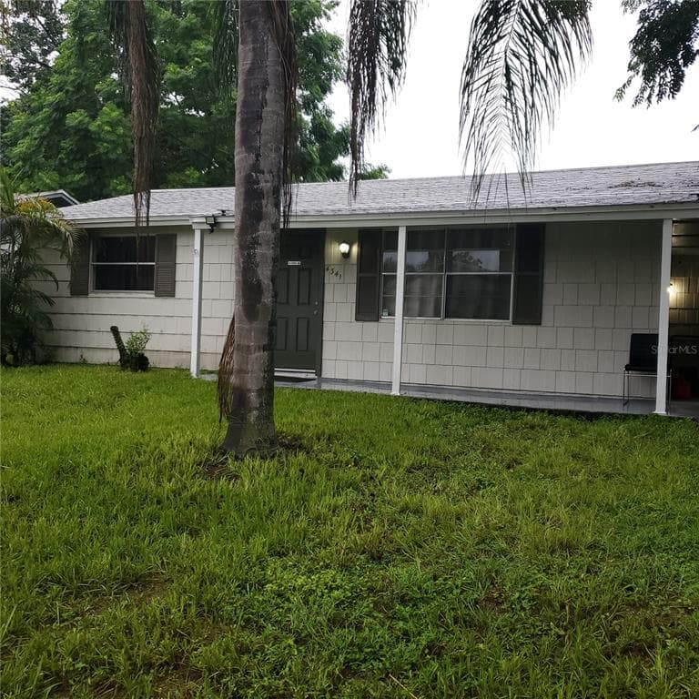 4341 LAS VEGAS DRIVE NEW PORT RICHEY, FL 34653