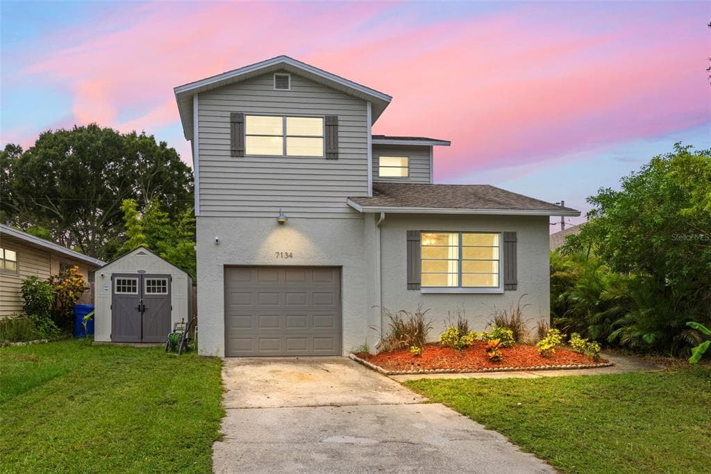 7134 2ND STREET N ST PETERSBURG, FL 33702