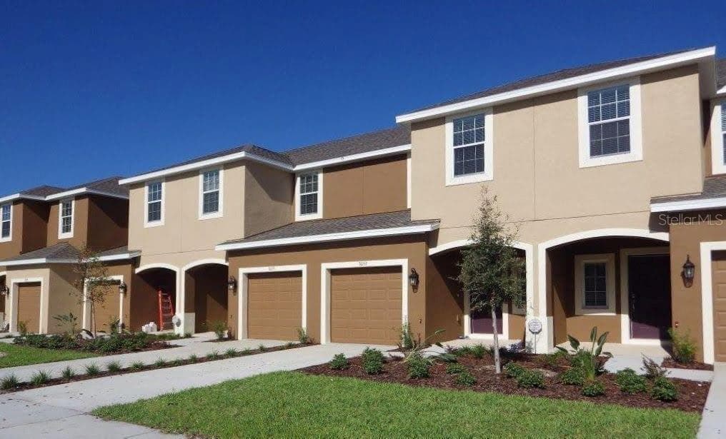 7053 WOODCHASE GLEN DRIVE RIVERVIEW, FL 33578