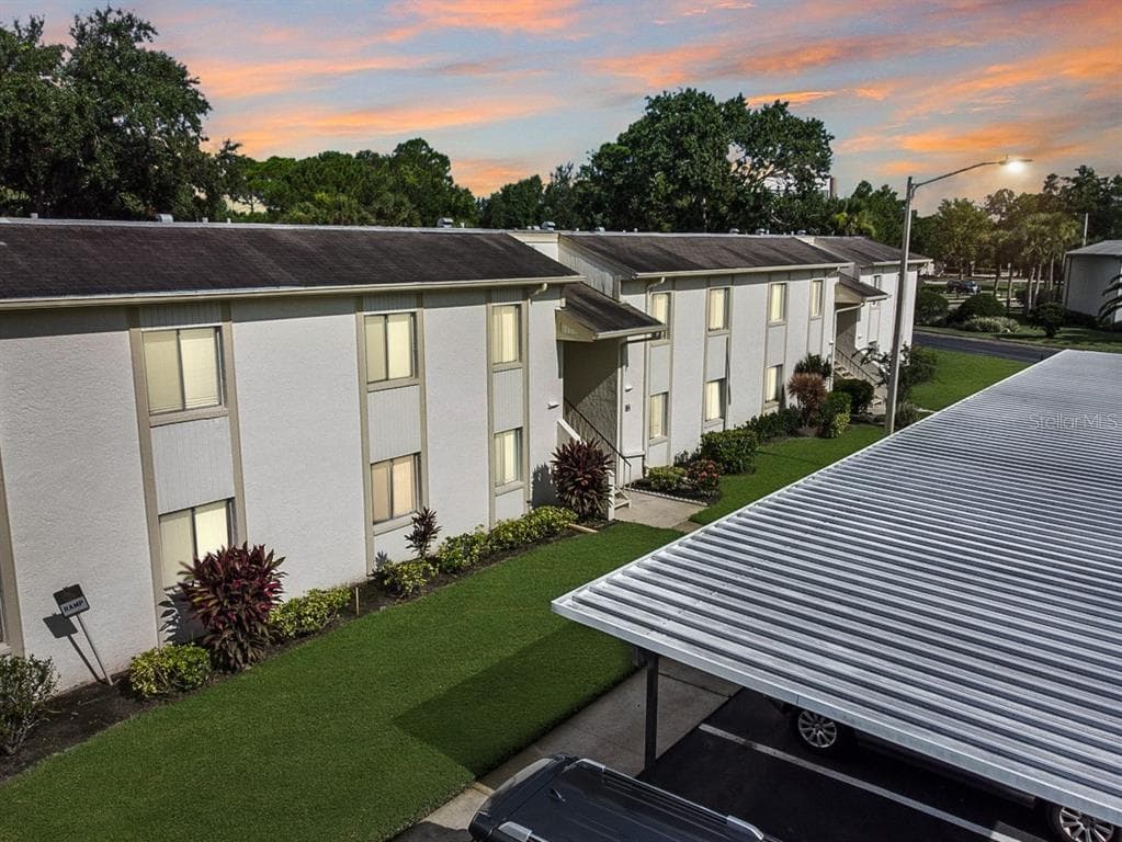 106 CYPRESS COURT UNIT 5-78 OLDSMAR, FL 34677