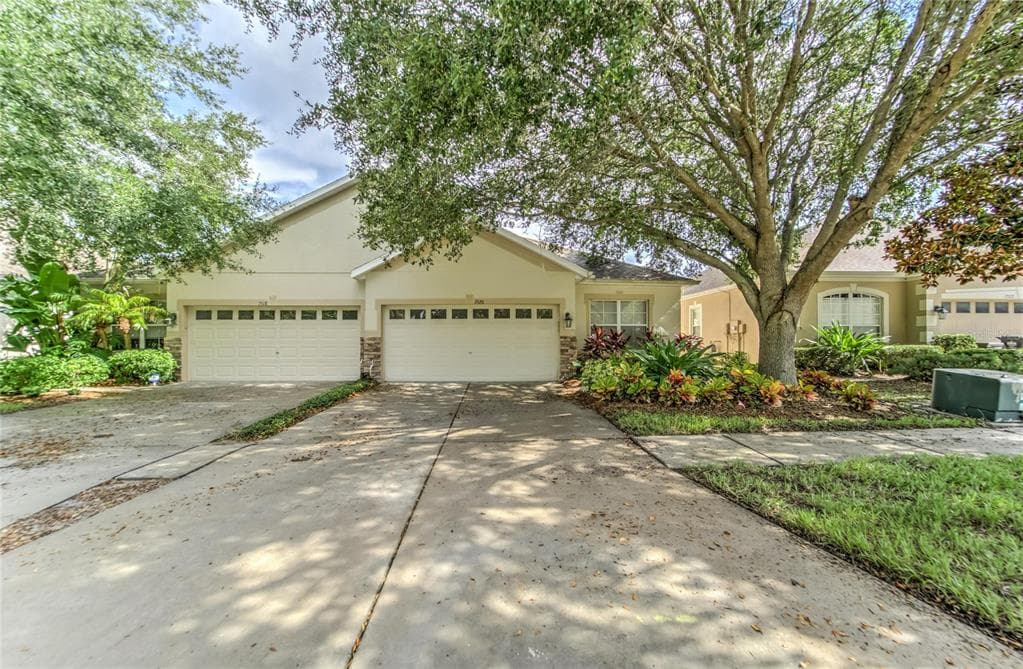 7520 SURREY PINES DRIVE APOLLO BEACH, FL 33572
