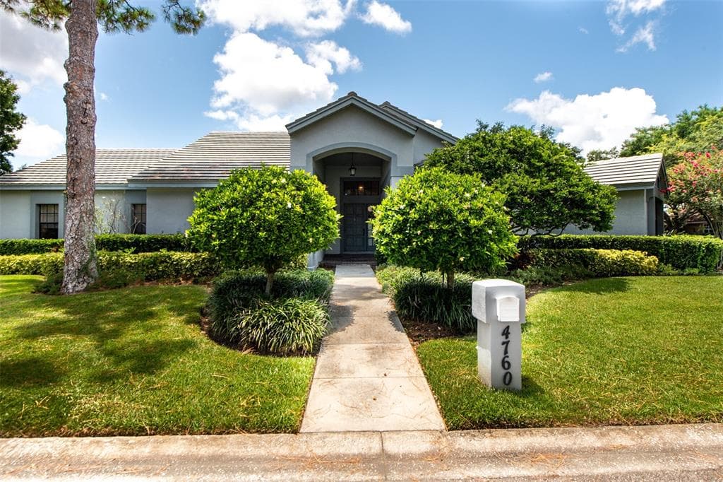 4760 COCONUT PALM CIRCLE NE ST PETERSBURG, FL 33703