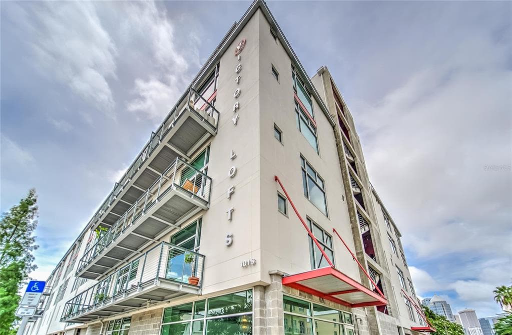101 S 12TH STREET UNIT 609 TAMPA, FL 33602
