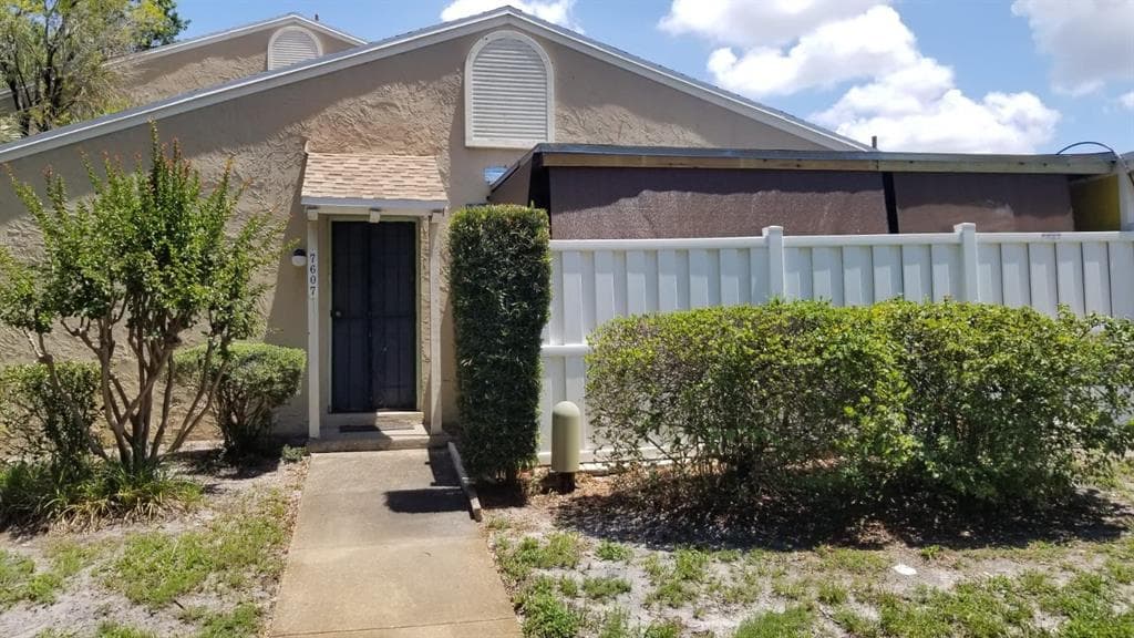 7607 WOODBRIDGE BOULEVARD TAMPA, FL 33615