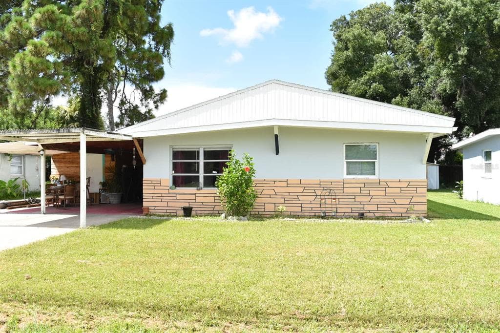 6635 SANDRA DRIVE PORT RICHEY, FL 34668