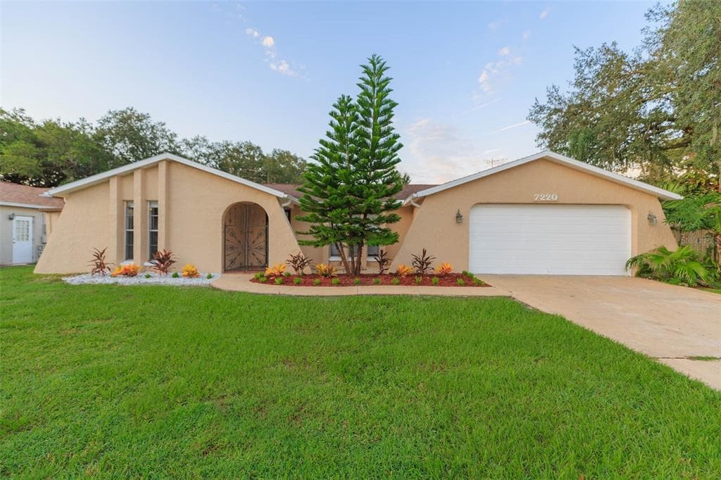 7220 SAN MIGUEL DRIVE PORT RICHEY, FL 34668