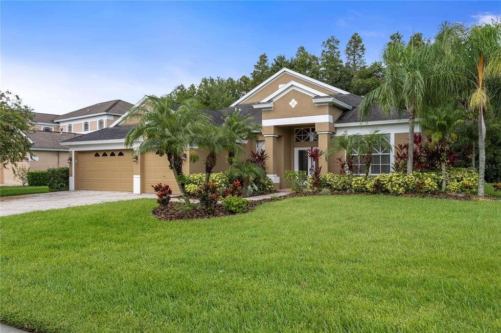 10700 CORY LAKE DRIVE TAMPA, FL 33647