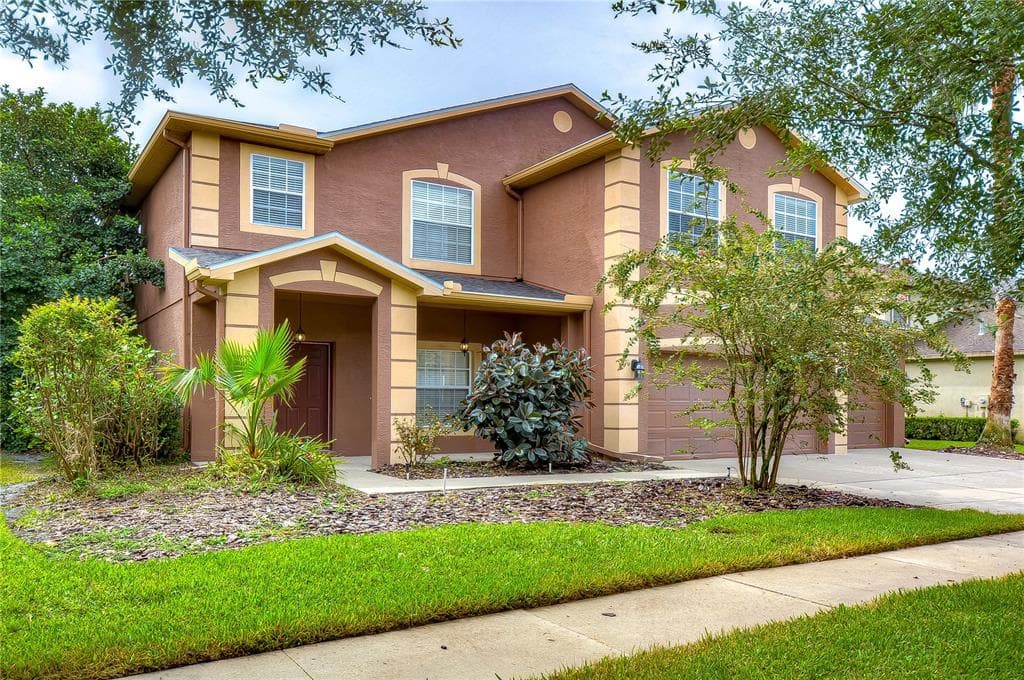 14843 HERONGLEN DRIVE LITHIA, FL 33547