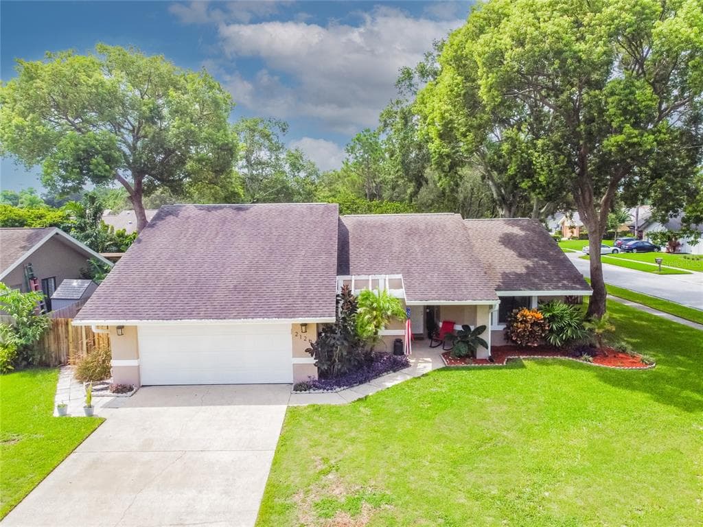 2126 CIMARRON TERRACE PALM HARBOR, FL 34683