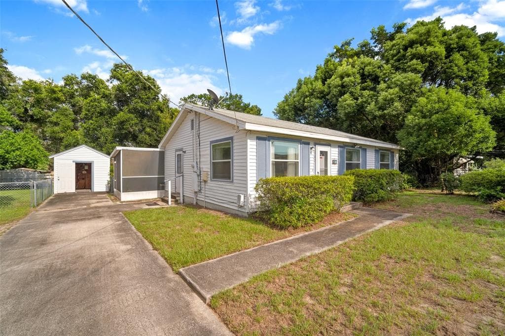 307 LIMONA ROAD BRANDON, FL 33510
