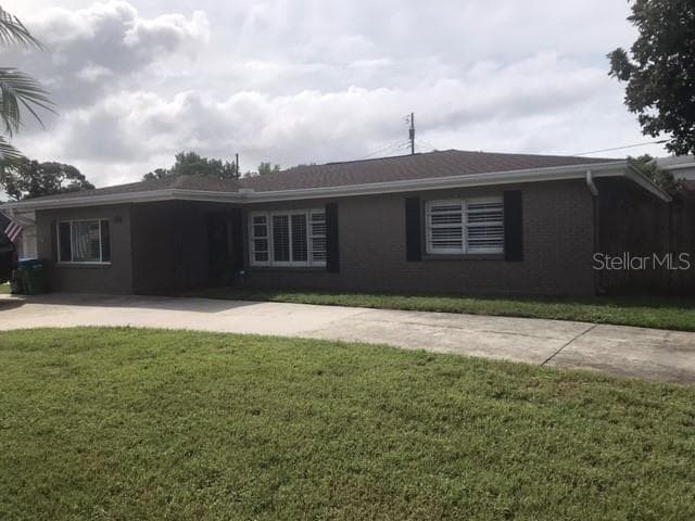 10552 VALENCIA ROAD SEMINOLE, FL 33772