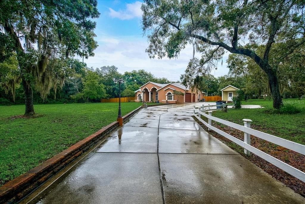 13016 HICKS ROAD HUDSON, FL 34669