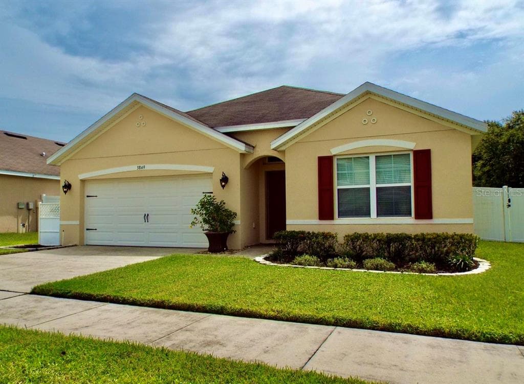 3849 CRYSTAL DEW STREET PLANT CITY, FL 33567