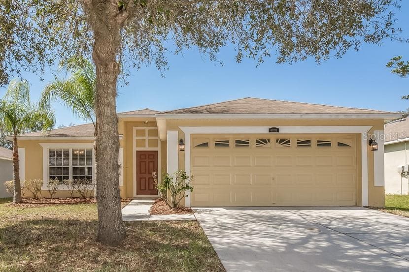 4001 CONSTANTINE LOOP WESLEY CHAPEL, FL 33543