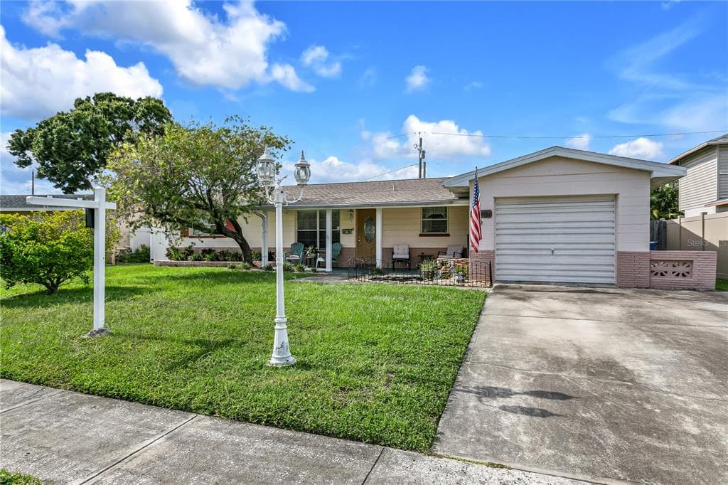 6065 23RD AVENUE N ST PETERSBURG, FL 33710