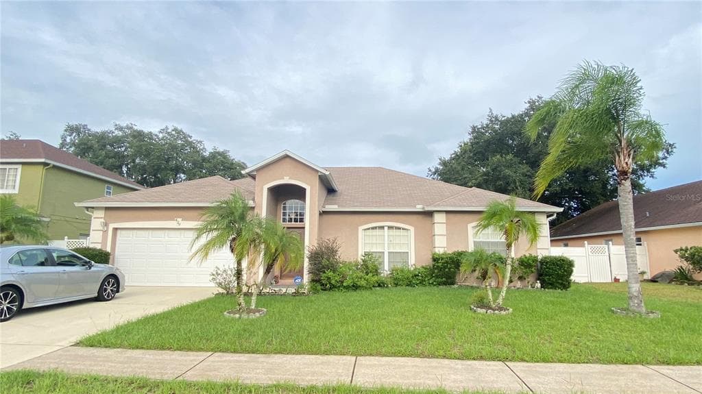 429 ACACIA TREE WAY KISSIMMEE, FL 34758