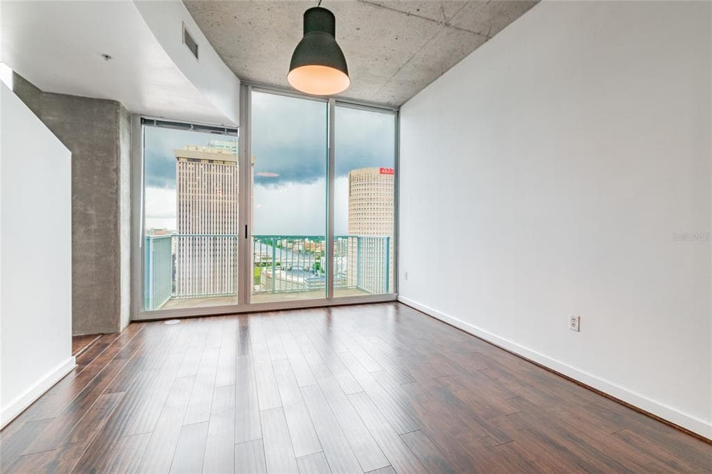 777 N ASHLEY DRIVE UNIT 2504 TAMPA, FL 33602