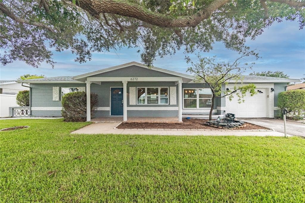 6272 45TH AVENUE N KENNETH CITY, FL 33709