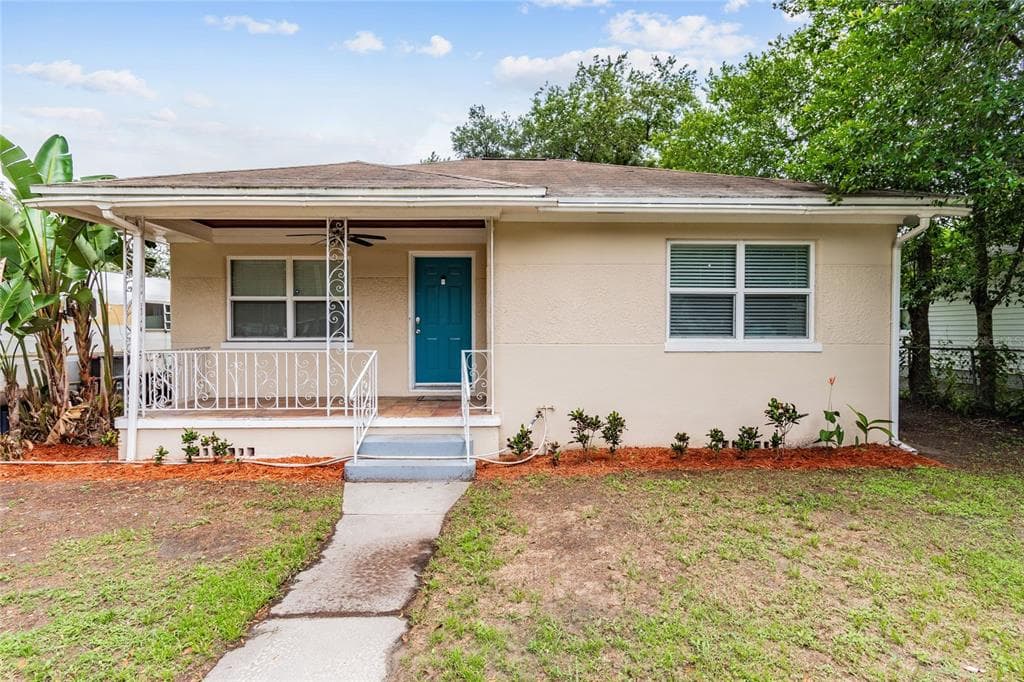 914 E NORTH STREET TAMPA, FL 33604