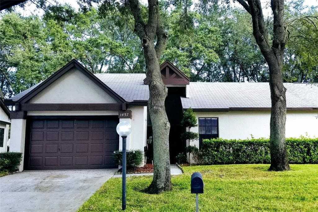 1457 PHEASANT CREEK DRIVE