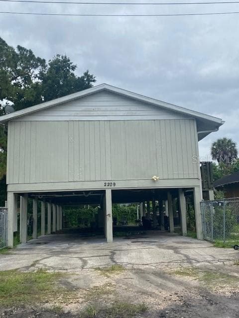 2209 CHAPIN STREET TAMPA, FL 33605