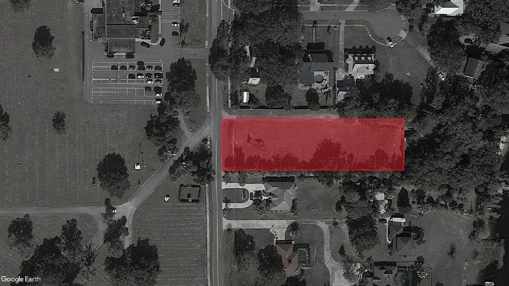 513 WOODLAWN CEMETERY ROAD GOTHA, FL 34734
