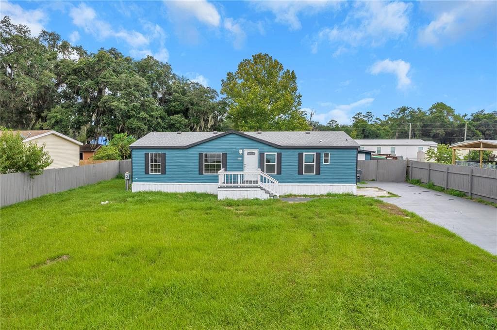 3771 PIONEER TRAILS DRIVE LAKELAND, FL 33810