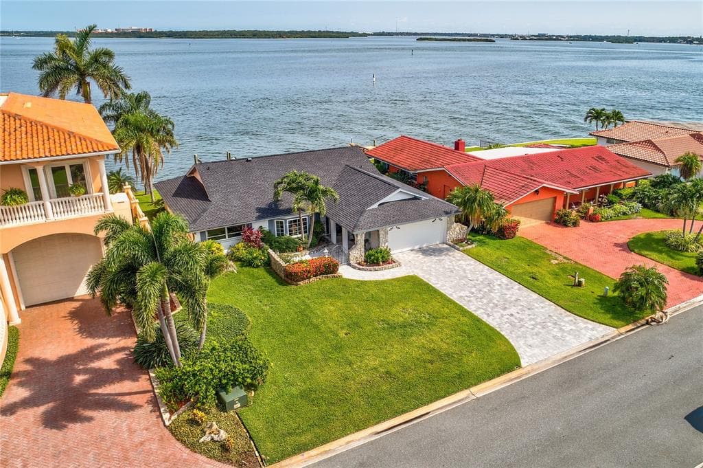 720 126TH AVENUE TREASURE ISLAND, FL 33706