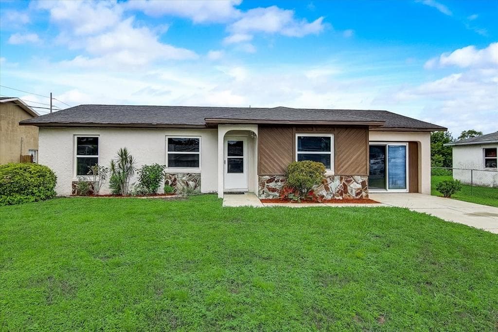1015 COVE LANE WINTER HAVEN, FL 33880