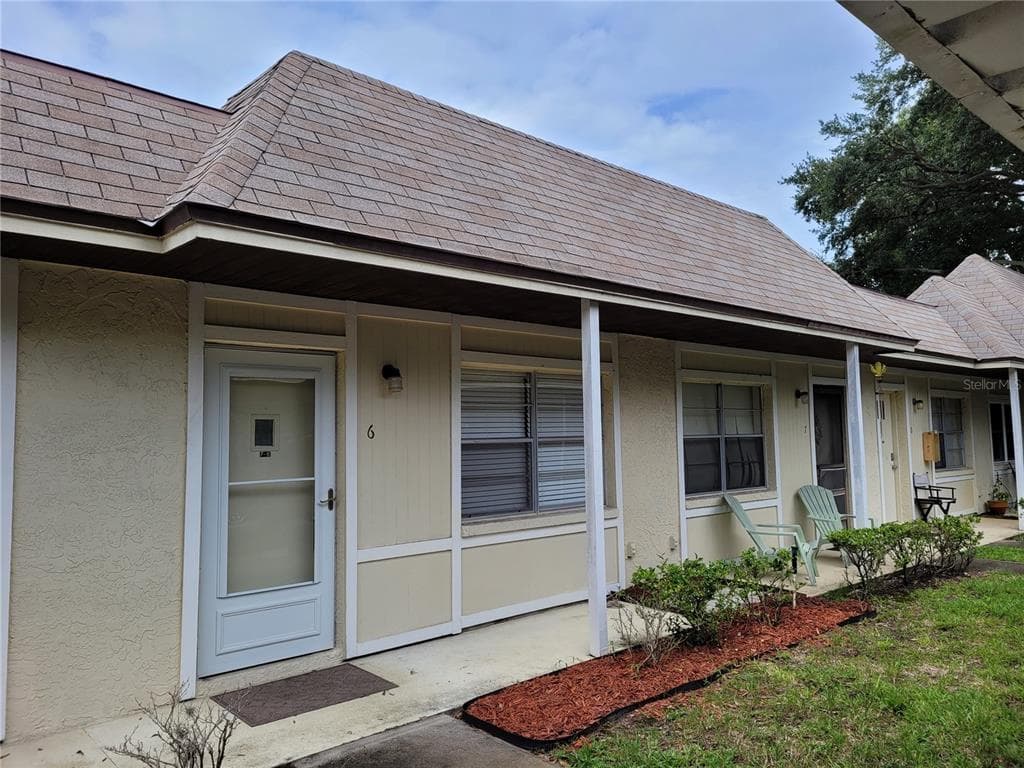 2367 MABEN CIRCLE UNIT P6 PALM HARBOR, FL 34683