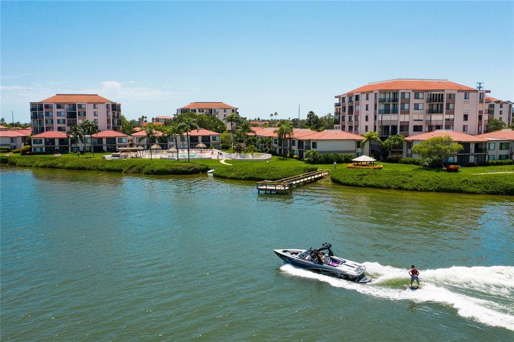 6219 PALMA DEL MAR BOULEVARD S UNIT 607 ST PETERSBURG, FL 33715