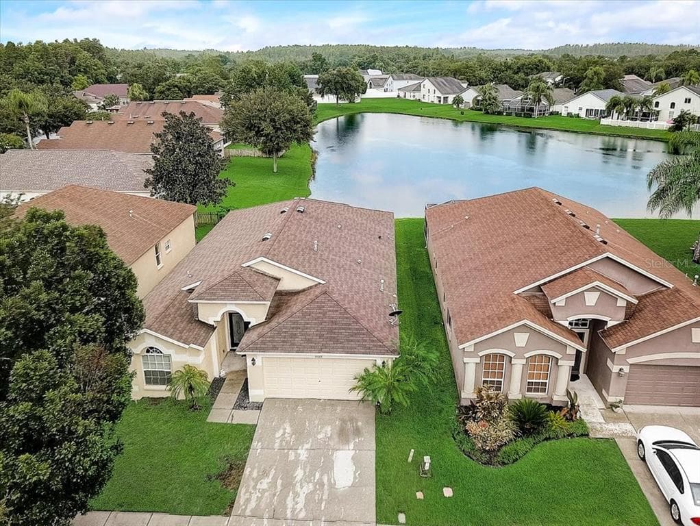 19528 ARDWICK WAY LAND O LAKES, FL 34638