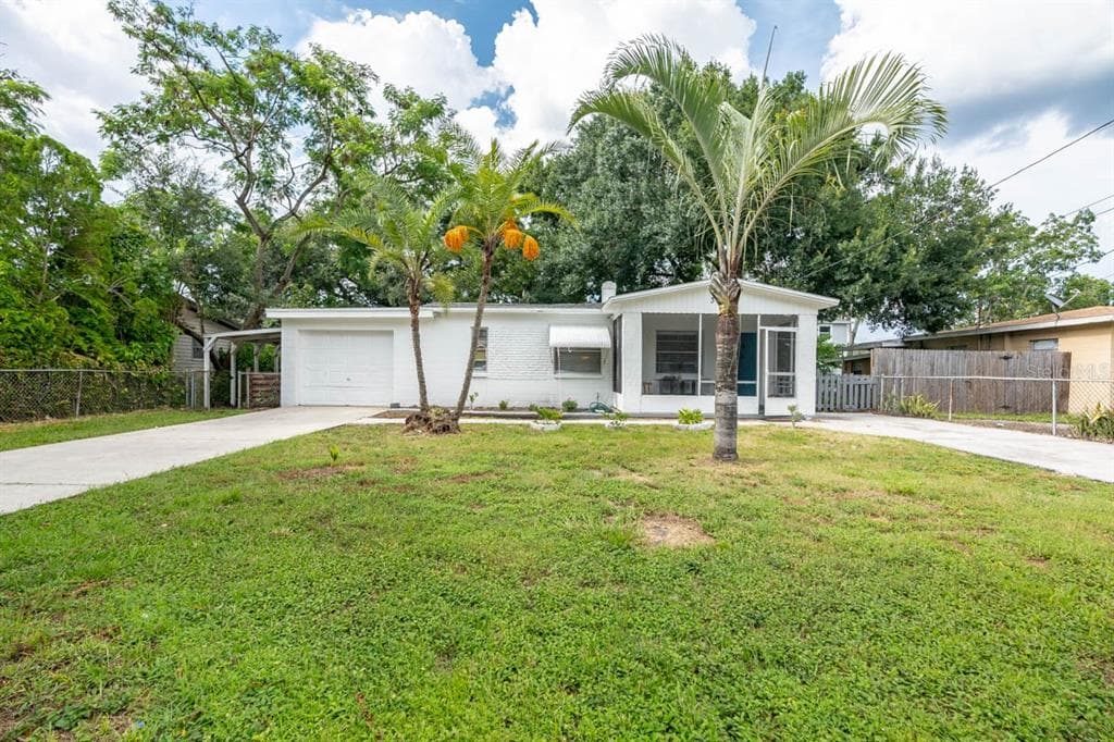 3613 W ROGERS AVENUE TAMPA, FL 33611