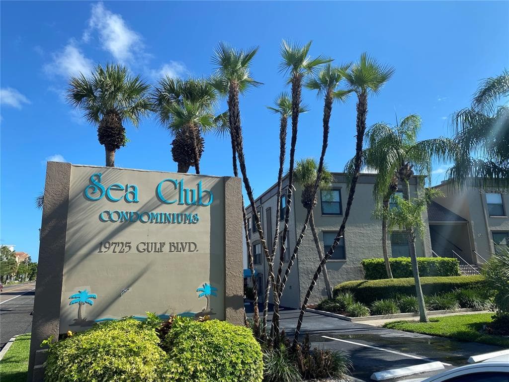 19725 GULF BOULEVARD UNIT 52