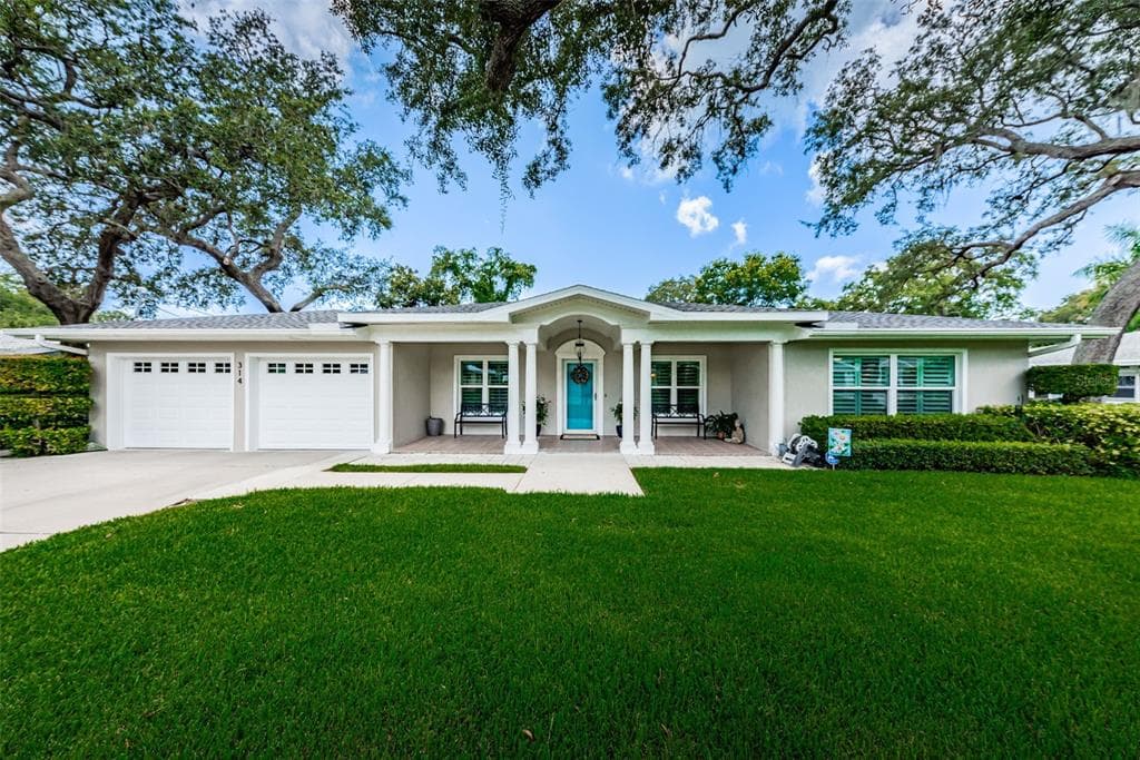 314 CRESTWOOD LANE
